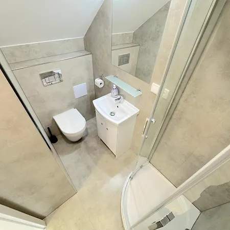 Lägenhet Krasny - 7 V Blizkosti Centra Bratislava